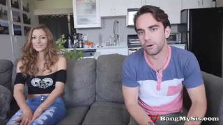 Валкани Тинејџерски Курва Moka Mora Зема На Две Cocks Во Исто Време