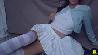 زیبا و دلفریب, ژاپنی, دانشجو, خیس