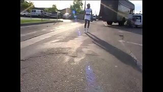 ���្មៅជល់តឹងនៅក្នុង ebony សត្វលា