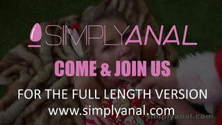 Клаудиа Macc юм XMas шулуун гэдсээр - SimplyAnal