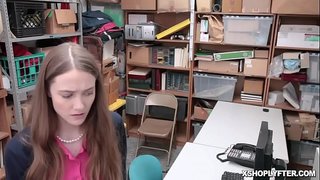 Ничек shoplyfting яшүсмер һәм әби әверелә Банг Буенча роговой офицеры ЛП Эрик Лорен