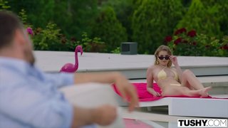 ПЫШНАЯ Сэксуальная Эйла мае першы анальны вопыт з папиком